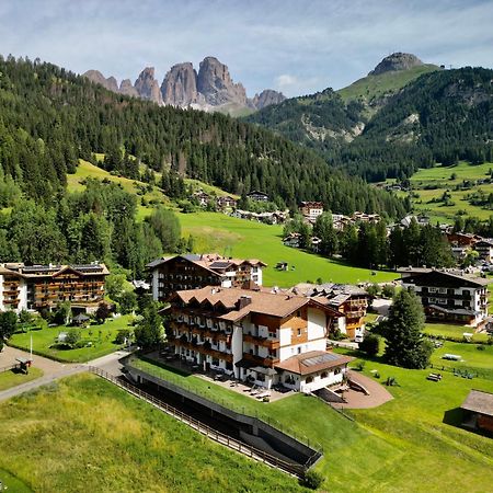 קאמפיטלו די פאסה Alpenhotel Panorama מראה חיצוני תמונה