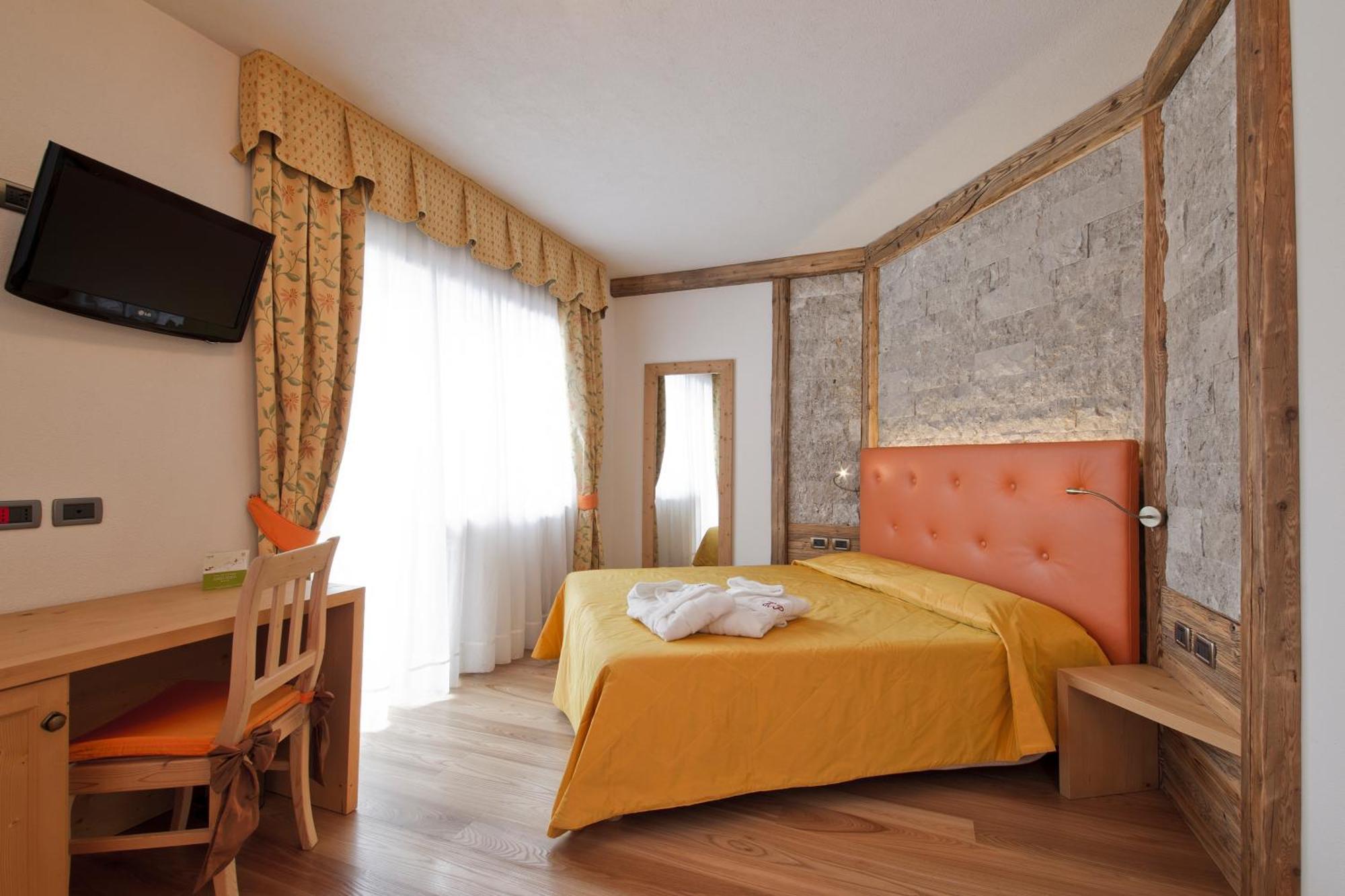 קאמפיטלו די פאסה Alpenhotel Panorama מראה חיצוני תמונה